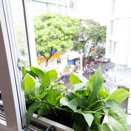 The One Premium Hotel Ho Chi Minh City Bagian luar foto