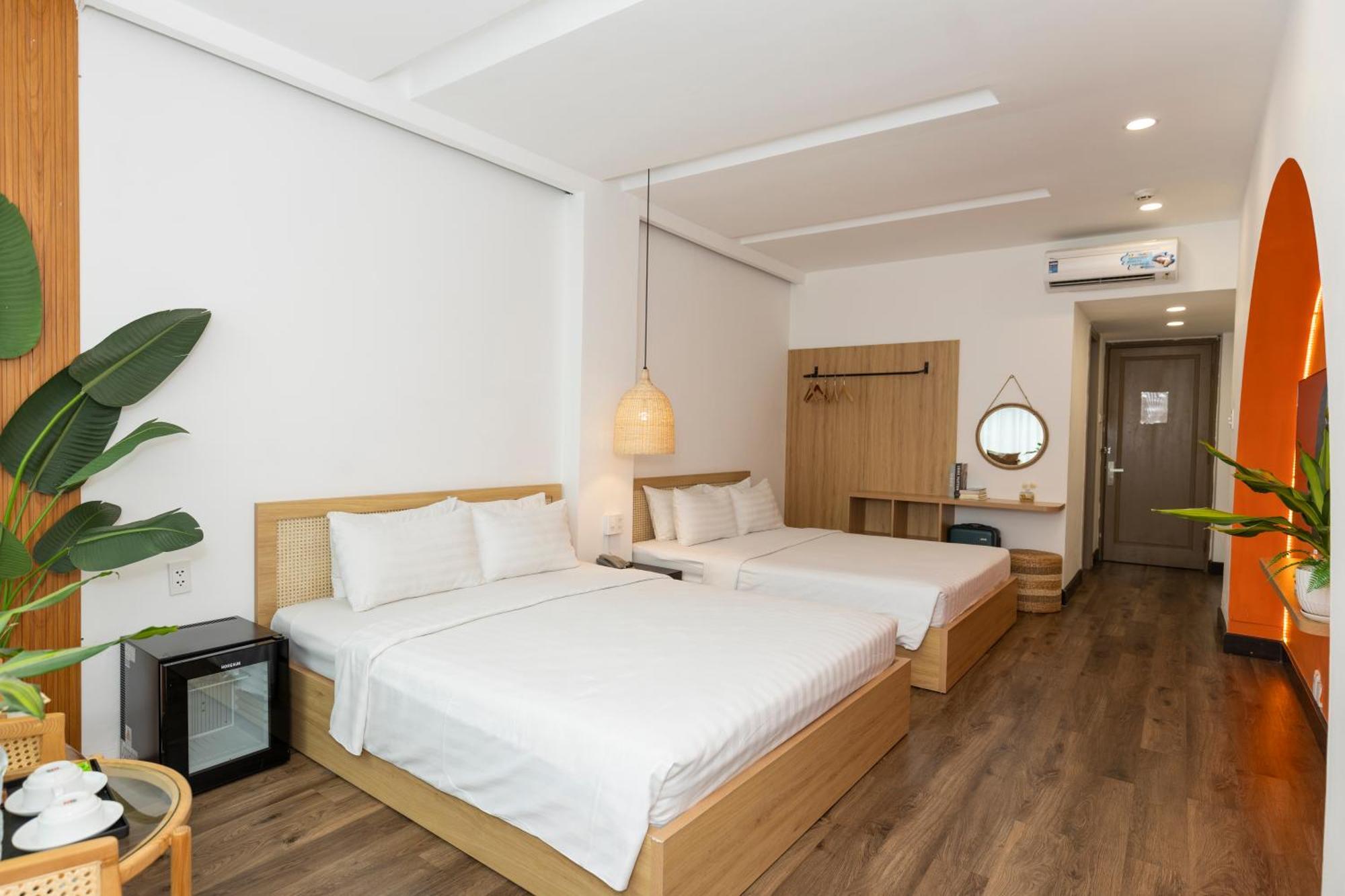 The One Premium Hotel Ho Chi Minh City Bagian luar foto