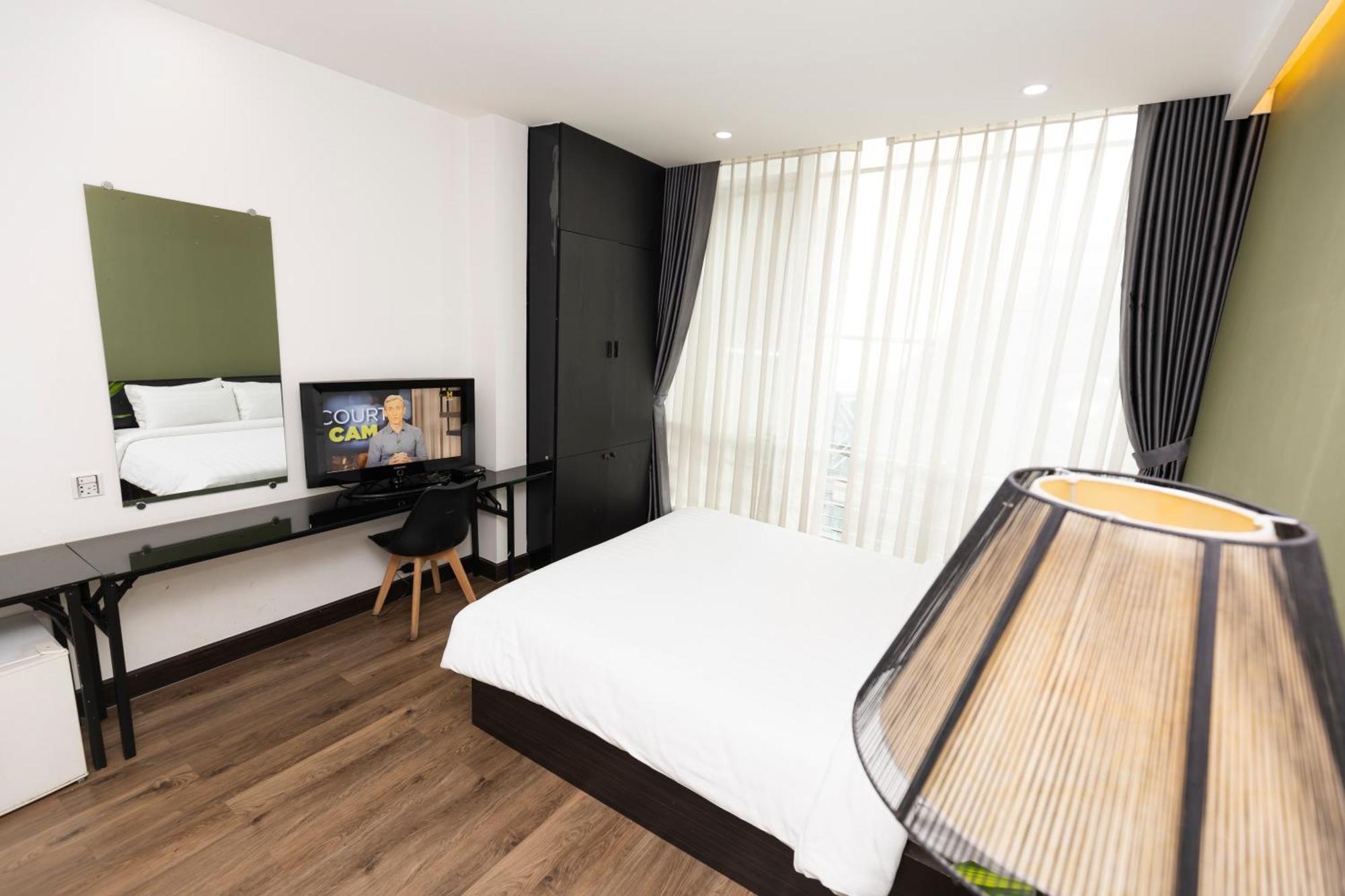 The One Premium Hotel Ho Chi Minh City Bagian luar foto