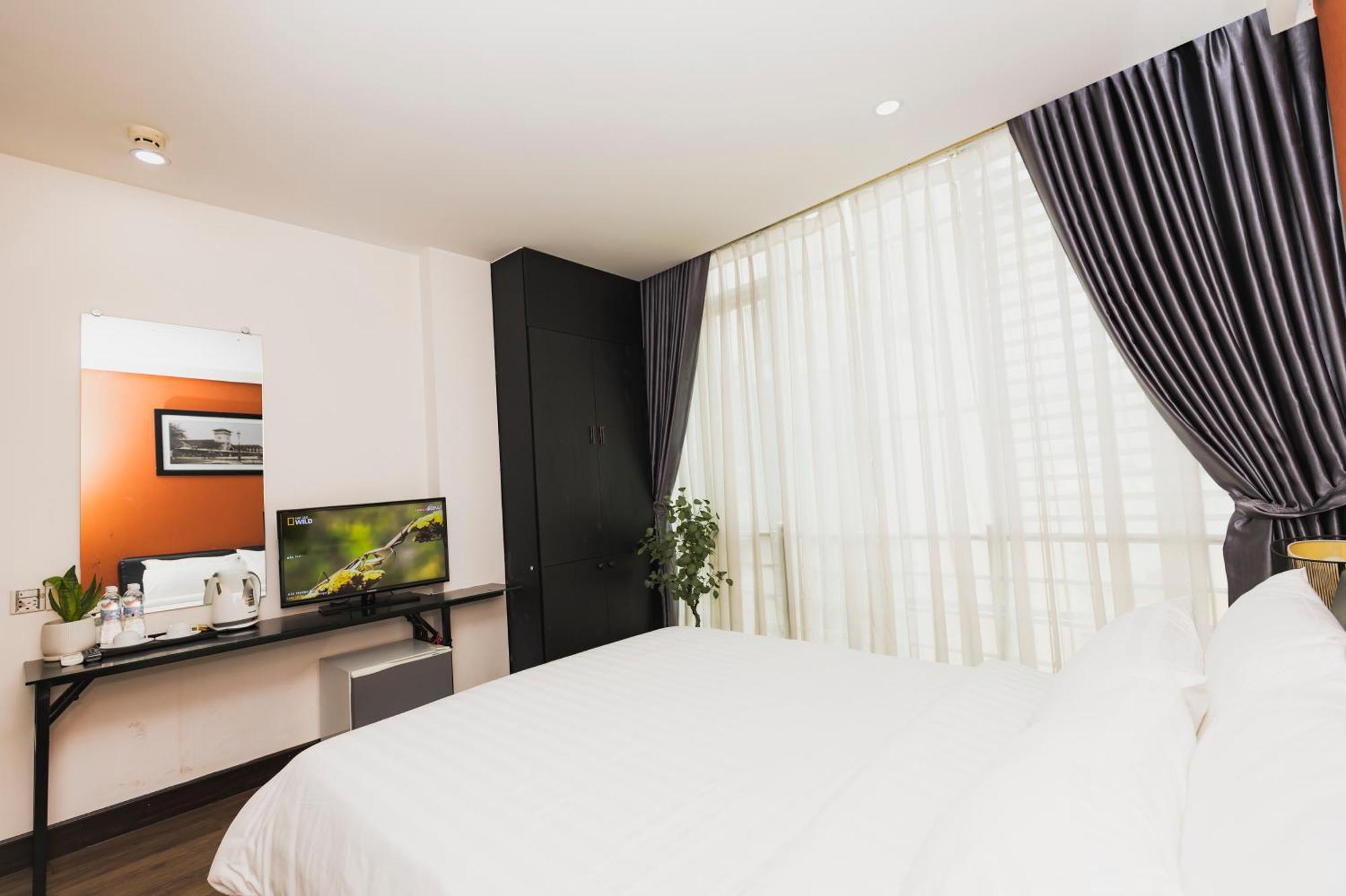 The One Premium Hotel Ho Chi Minh City Bagian luar foto