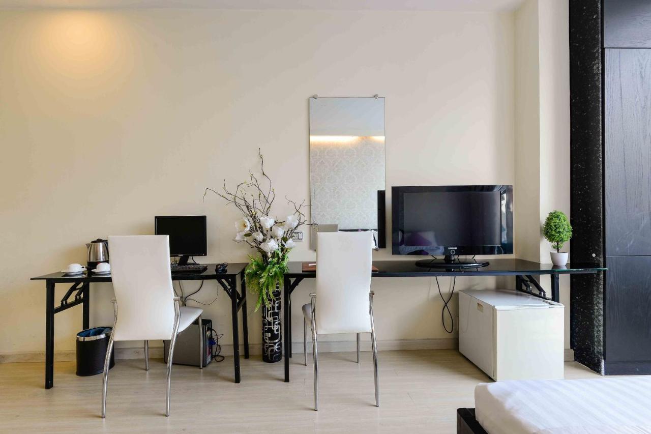 The One Premium Hotel Ho Chi Minh City Bagian luar foto