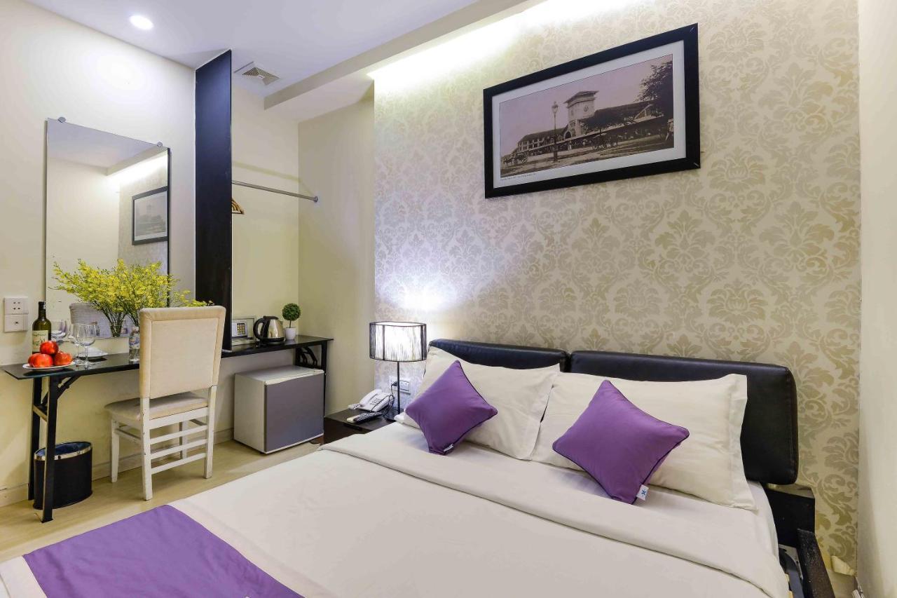 The One Premium Hotel Ho Chi Minh City Bagian luar foto