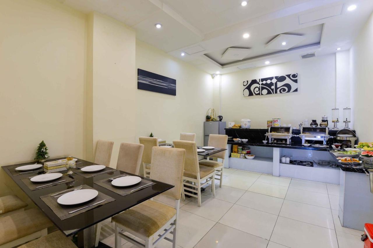 The One Premium Hotel Ho Chi Minh City Bagian luar foto