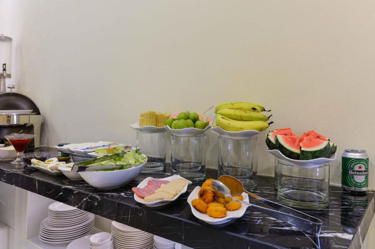 The One Premium Hotel Ho Chi Minh City Bagian luar foto