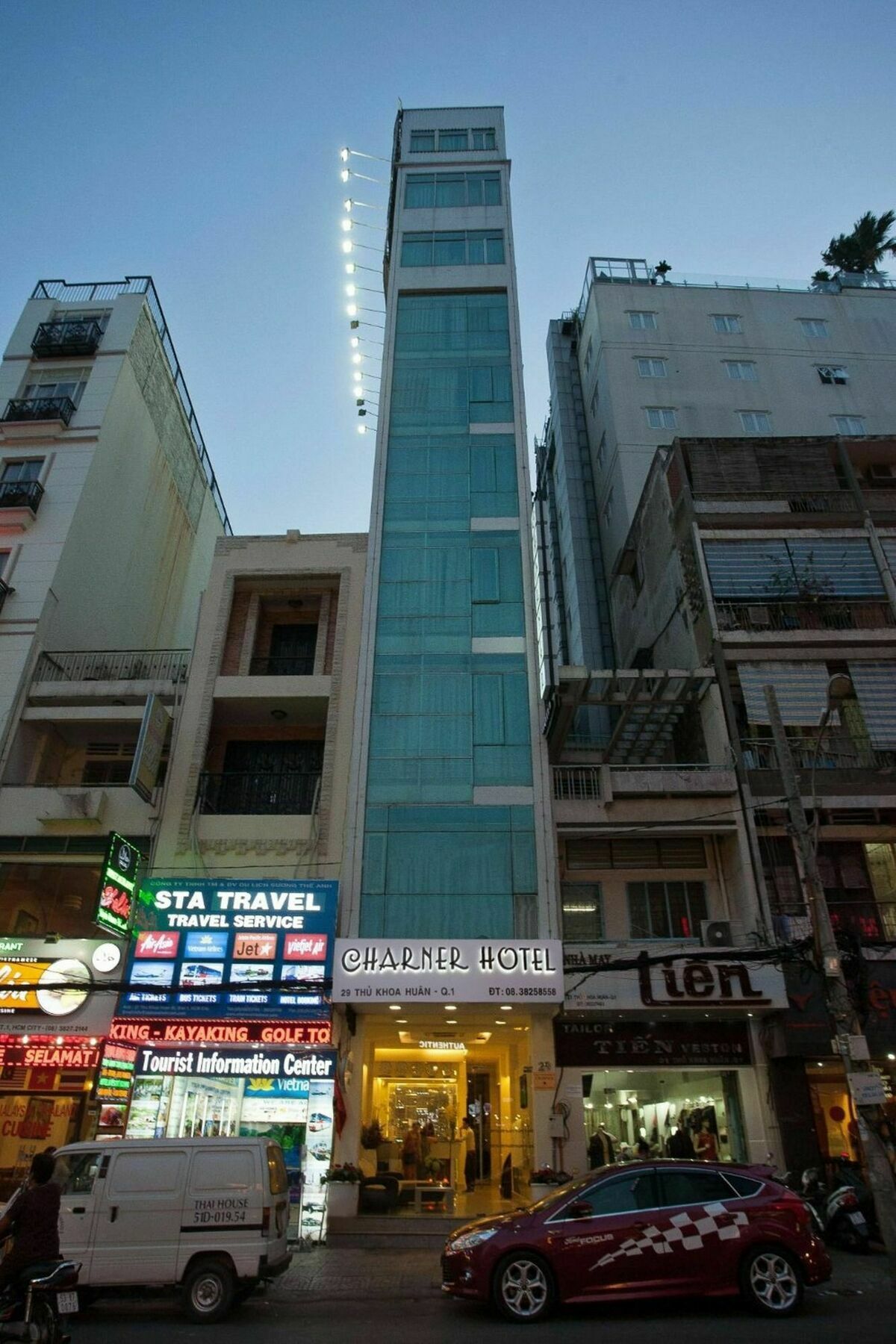 The One Premium Hotel Ho Chi Minh City Bagian luar foto